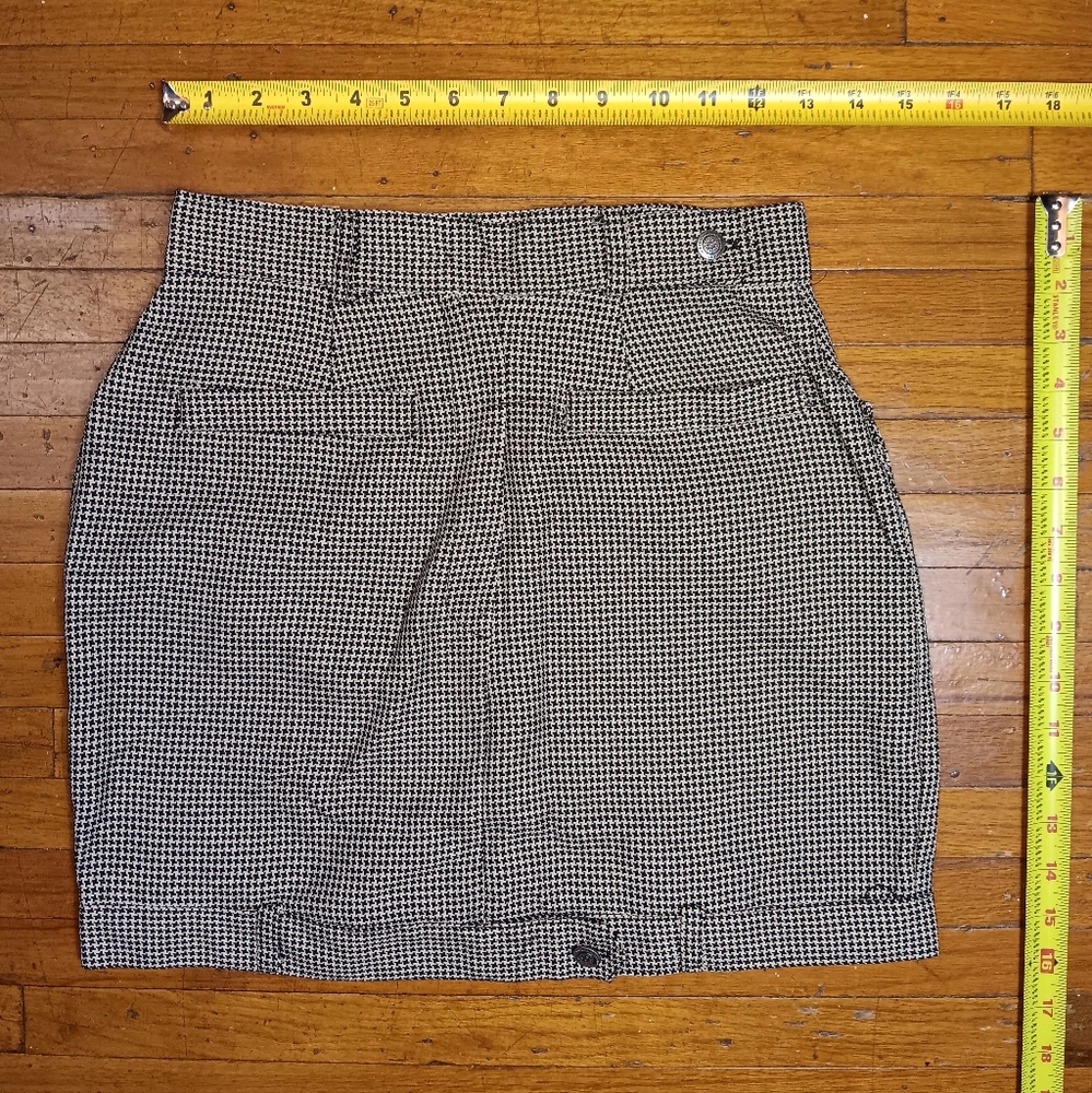 Street Code skirt